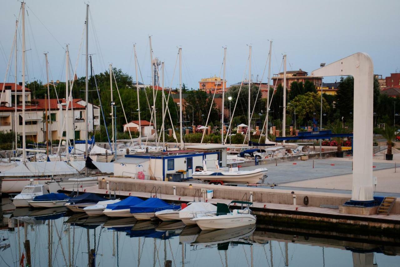 Heron Apartments Lido di Jesolo Kültér fotó